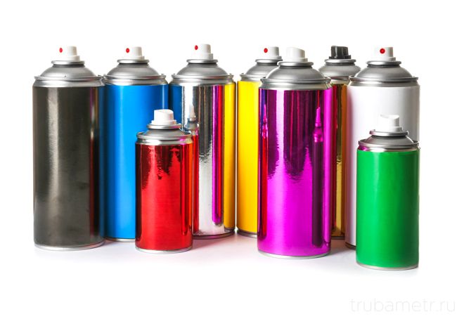 спрей боя на бял фон