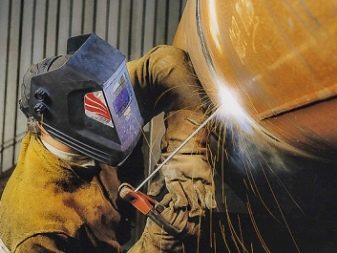 Свързване на стоманена тръба без резба