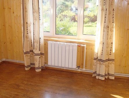 Централно отопление в частна къща. Снимка.