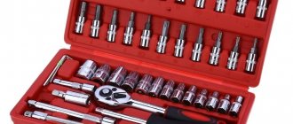 За да се премахне изтичането на бойлер, е необходимо да се подготвят инструменти за работа