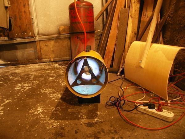 За гаража експертите препоръчват да изберете газов оръдие