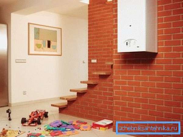 Първо трябва да разберете колко мощен котел трябва да бъде инсталиран в къщата.