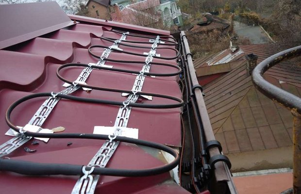 Снимка на отоплителната система на улука