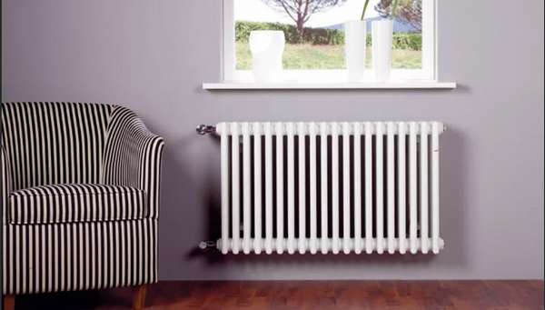 Как да рисуваме отоплителни радиатори със собствените си ръце по модерен и красив начин: свежи технологии и интересни идеи за боядисване