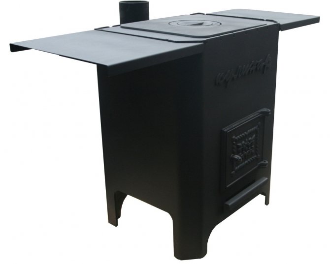 Мини фурната за баня Varvara има отличен външен вид, поради което е в състояние да подобри естетическите качества на банята