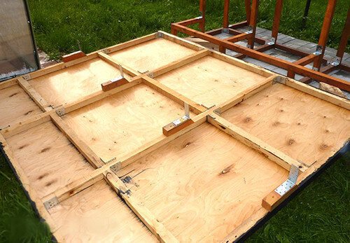 Отопление на плувен басейн със слънчеви панели: принципът на работа и техните видове