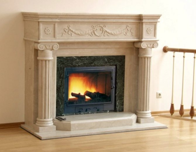 Портал за камина