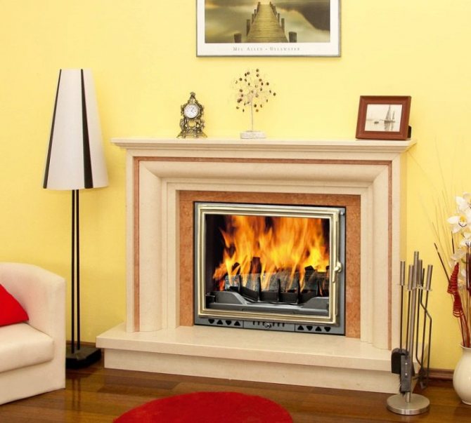 Портал за камина