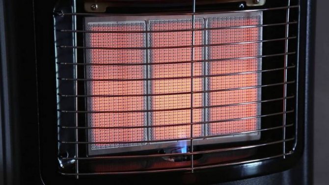 При производството на отоплително оборудване Bartolini се фокусира върху пълната независимост на устройствата от наличието на всякакви комуникации.