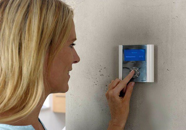 регулатор на температурата на подово отопление