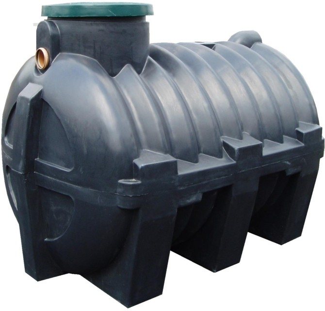 Септична яма от пластмасов резервоар