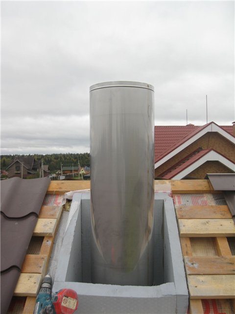 комин на покрива