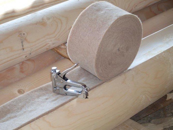 Полагане mezhventsovy изолация