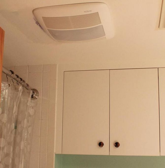 вентилатор с топлоотводник за възвратна клапа