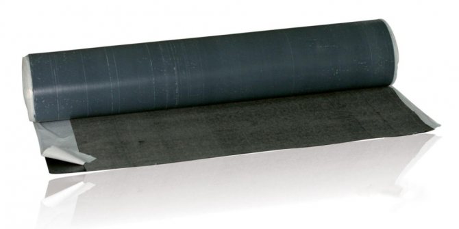 Вид самозалепваща се хидроизолация на ролки